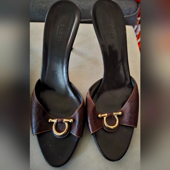COPY - Gucci Mules 2 inches & 1/2 newly replaced heel. Great condition. - Picture 1 of 4